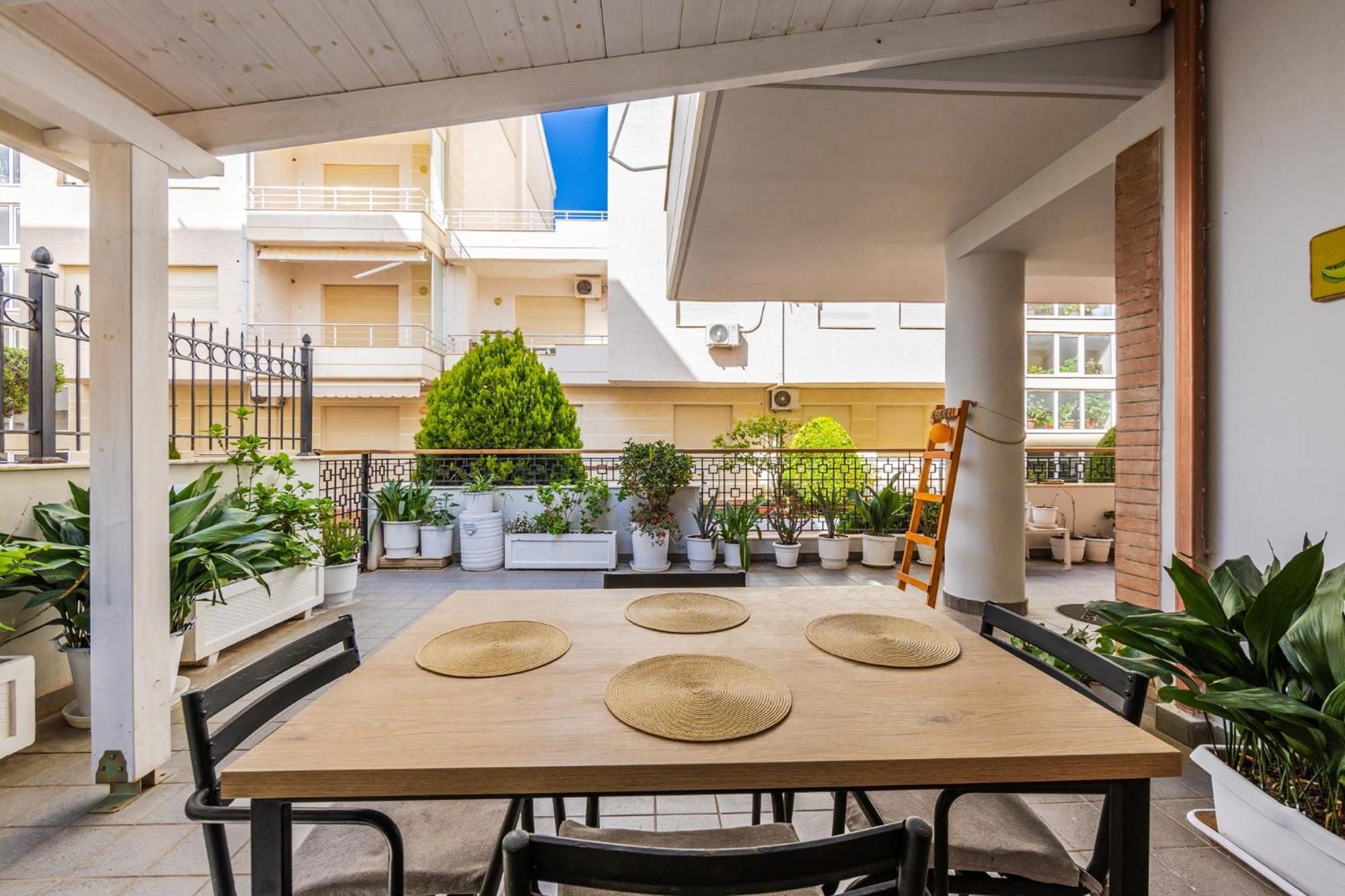 Melon Apartment *